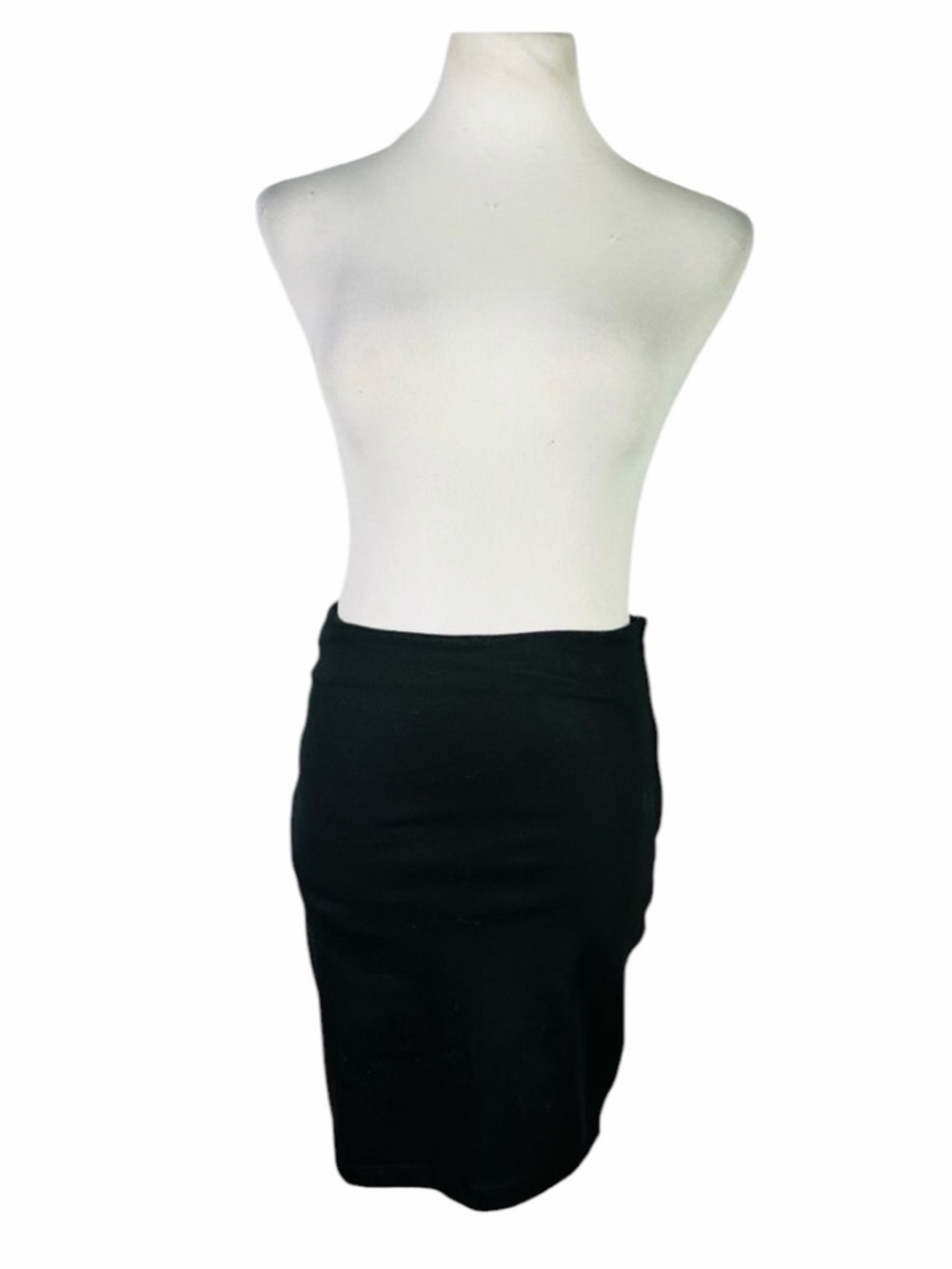 10/$25🦋 Cefian Black Mini Pencil Skirt - Size XS
